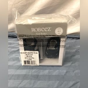 Robeez First Kicks Infant Black Sandals size 0-3 months. In box. Worn 5 times.